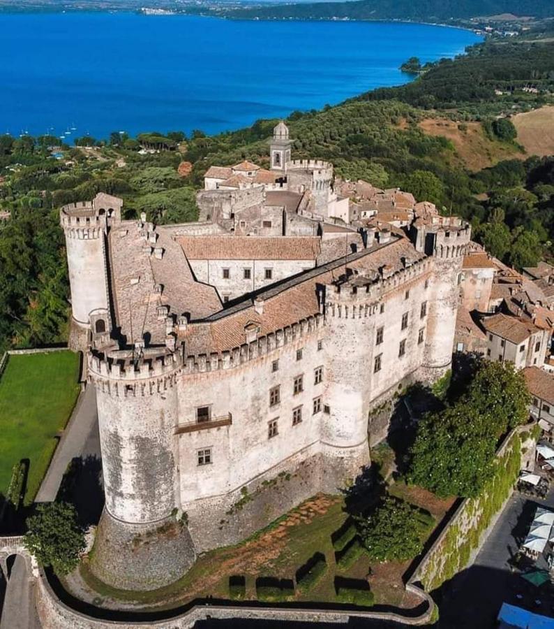 Casa Paolina Nel Centro Di Bracciano Villa Exterior foto